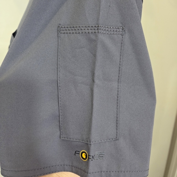 ⭐️Carhartt Gray V-Neck Scrub Top Size MED - Picture 4 of 6